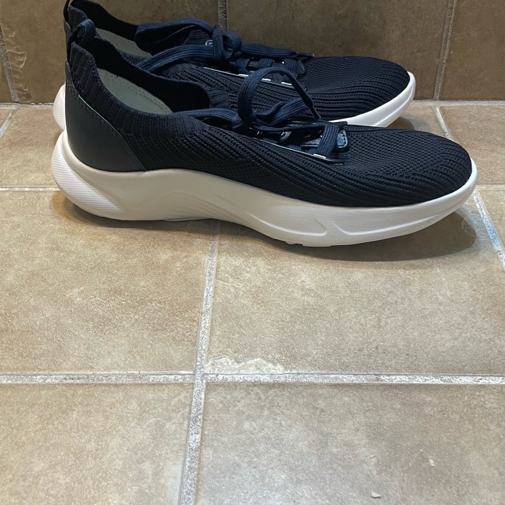 Johnston & Murphy Black Athletic Shoes